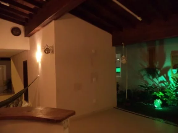 Imagem VENDE-SE EXCELENTE CASA EM SÃO SEBASTIÃO DO PARAISO ( ACEITA TROCA EM FRANCA-SP)