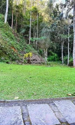 Imagem Terreno Comercial para Venda em Nova Friburgo, Mury, 2 dormitórios, 2 banheiros, 5 vagas