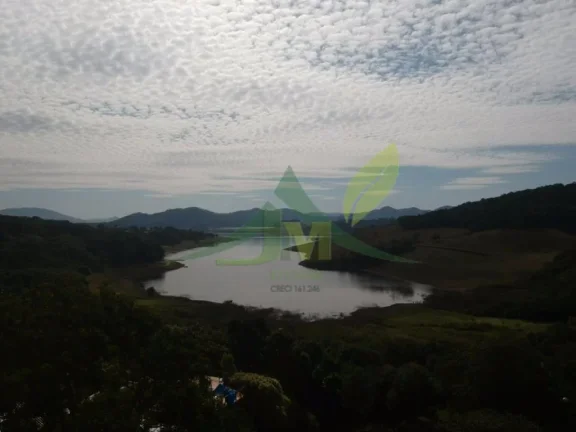Imagem Chácara à Venda em Condomínio Fechado na Beira da Represa – Piracaia