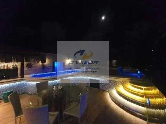 Imagem Vendo Cobertura Duplex com 311m², 5 suítes + DCE, piscina privativa com bar de apoio e 2 vagas