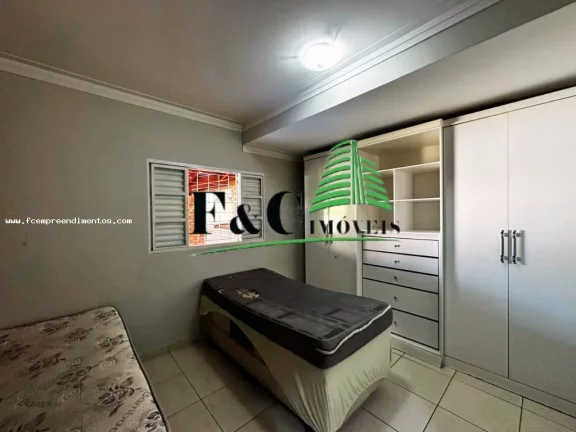 Imagem Apartamento para Venda em Espírito Santo do Pinhal, Área Rural de Espírito Santo do Pinhal, 3 dormitórios, 1 suíte, 4 banheiros, 20 vagas