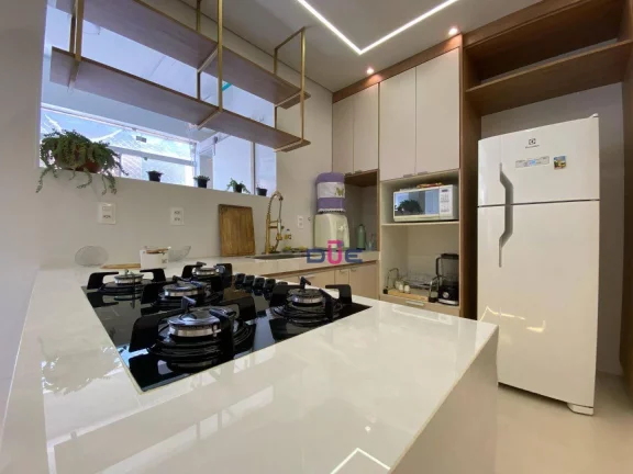 Imagem Apartamento com 2 dormitórios à venda, 83 m² por R$ 595.000,00 - Ponta da Praia - Santos/SP