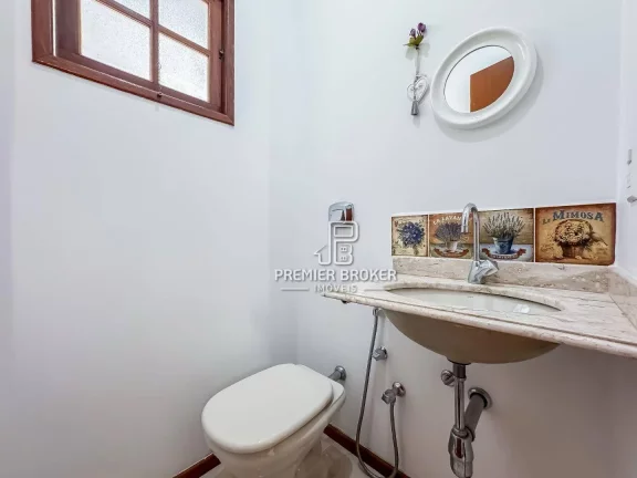 Imagem Casa à venda, 204 m² por R$ 800.000,00 - Alto - Teresópolis/RJ