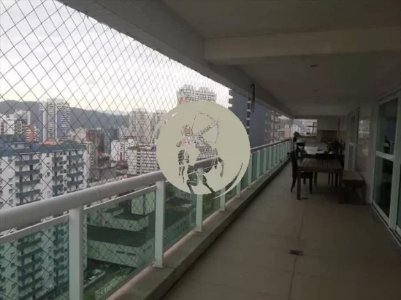 Imagem Apartamento a venda de frente pro mar de alto padrão em Santos com lazer!!!