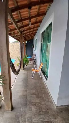 Imagem Casa com 3 dormitórios sendo 1 suíte e 2 vagas de garagem na Adhemar Garcia em Joinville/SC