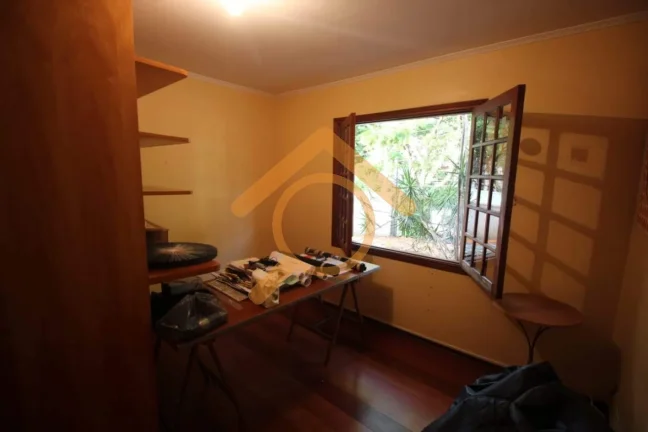 Imagem Imperdível oportunidade: Casa à venda ou locação no Alto da Boa Vista, São Paulo-SP, 3 quartos, 1 suíte, 2 salas, 3 banheiros, 2 vagas, 125m².