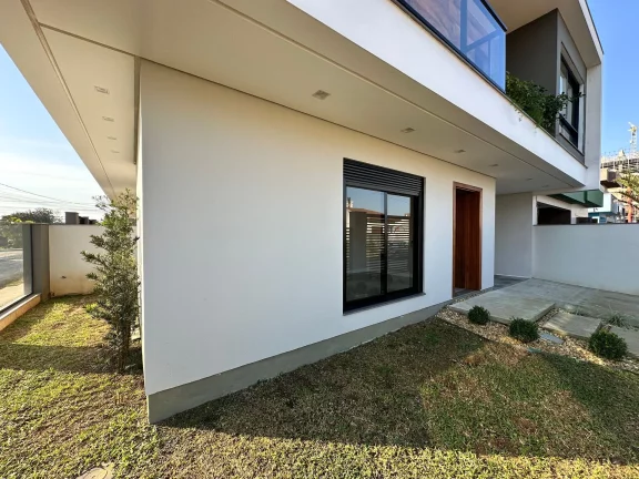 Imagem Triplex à venda em Passo de Torres, Centro, com 3 quartos, 180m²