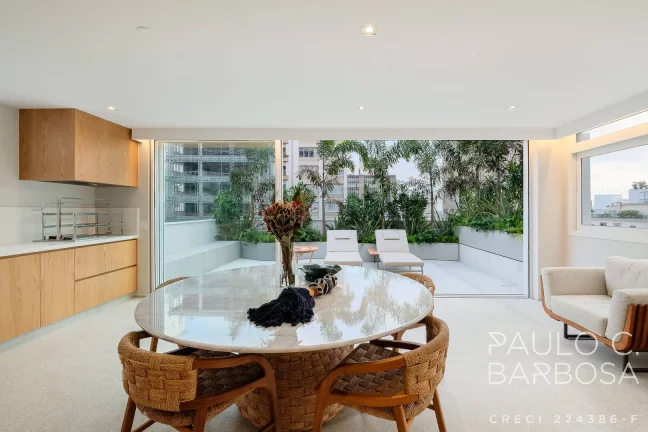 Imagem Jardim América Cobertura - 3 Suítes - 2 Vagas - 430m²