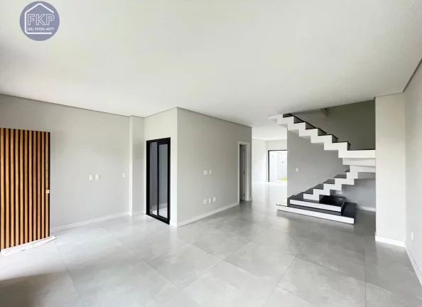 Imagem Casa Duplex 3 dormitórios!