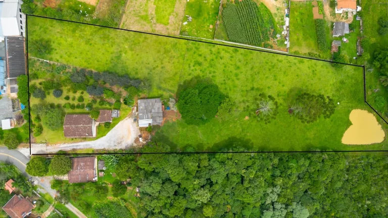 Imagem Chácara no Cercadinho Campo Largo 11.216m²