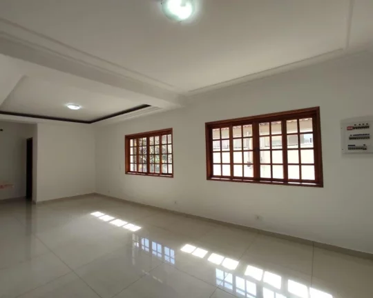 Imagem Sobrado no Butantã com 3 dorms(2suítes) quintal e edícula !!