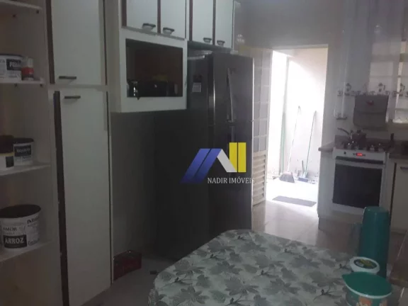 Imagem Casa com 4 Quartos à Venda, 170 m² em Jardim Aureliano - Pouso Alegre