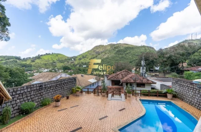 Imagem BELÍSSIMA CASA COM 04 QUARTOS, SENDO 03 SUÍTES, COM UMA LINDA PISCINA, À VENDA EM FRADINHOS, VITÓRIA/ES!