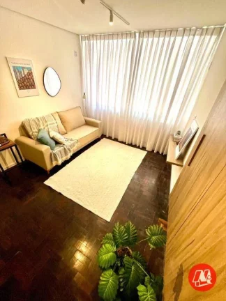 Imagem Loftna rua dos Andradas com 47 m², reformado e mobiliado.