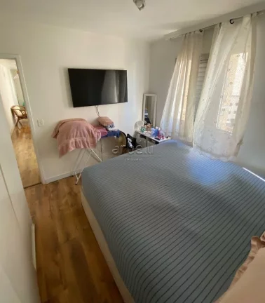 Imagem Apartamento com 54 M², 2 dormitórios, sala, 1 banheiro, área de serviços, cozinha, sacada e 1 va...