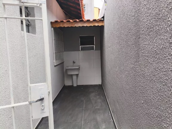 Imagem CASA SEMI-ISOLADA, MARACANÃ, - Apenas R$ 410.000,00