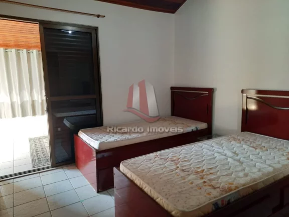 Imagem Casa Duplex Wi Fi c/ 3 Qtos. Varanda Gramada p/ Temporada 100 Mts.da Praia