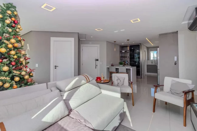 Imagem Apartamento 2 suítes e 2 dormitórios com 2 vagas de garagem em Balneário Camboriú/SC