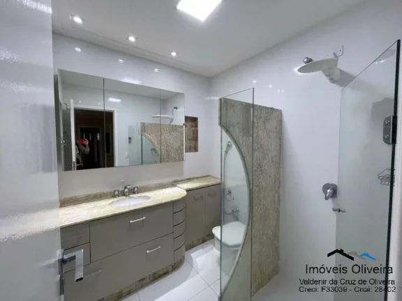 Imagem Sobrado no Bairro Country por R$5.500.000,00