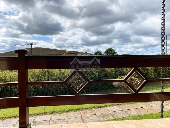 Imagem Casa à venda em Campos do Jordão – Linda casa com 7 suítes