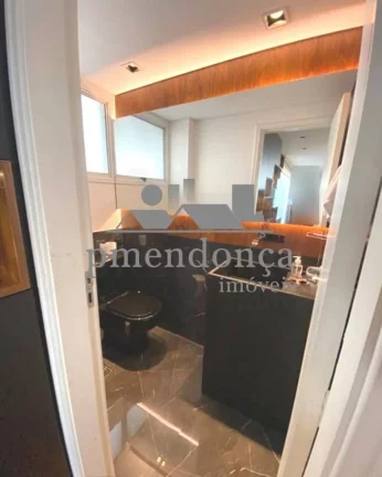 Imagem Linda cobertura duplex com 154m² em rua tranquila de Pinheiros.