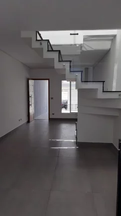 Imagem VENDO SOBRADO NOVO NO BAIRRO CAMPO GRANDE 03 DORMITÓRIOS!