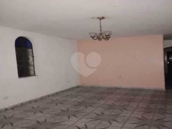 Imagem Casa à venda com 7 quartos, sendo 4 suítes, em Butantã, São Paulo - SP
