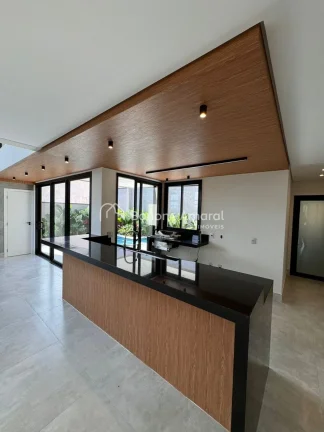 Imagem Casa à venda no Condomínio San Conrado - Sousas, Campinas/SP

Finalizada em 2024, esta residência...