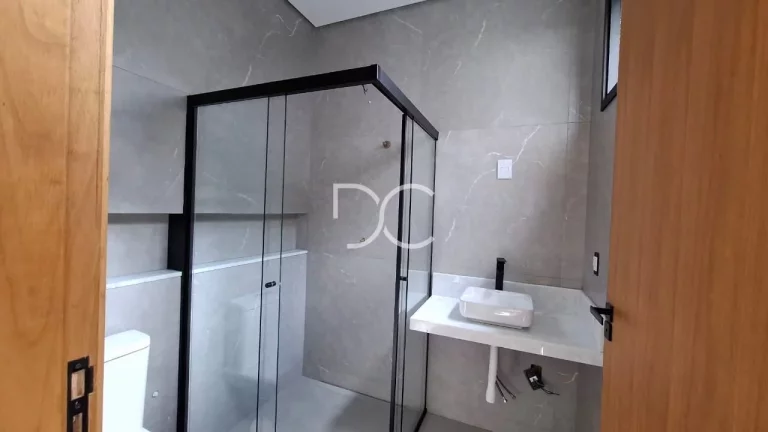 Imagem Condomínio Terras de São Francisco - Venda |115,00 AC m² |165,00 AT m² |3 Dorm |2 Suíte |3 Ban | 4Vagas