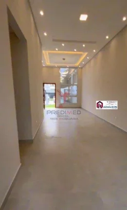 Imagem Casa com 3 Quartos e 2 banheiros à Venda, 116 m² por R$ 749.900