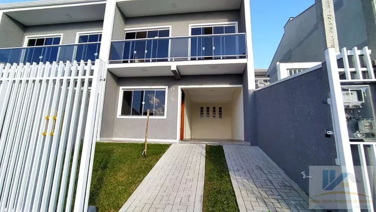 Imagem Sobrado para Venda em Curitiba, Alto Boqueirão, 2 dormitórios, 2 suítes, 3 banheiros, 2 vagas