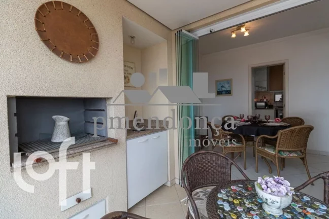 Imagem Apartamento em Perdizes andar alto com 4 quartos ( 3 sui­tes ) e 3 vagas, 158m²