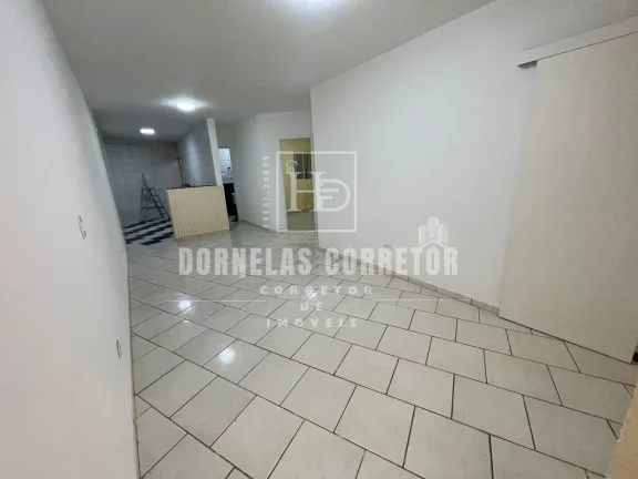 Imagem Casa em Moreno | 3 Quartos, 1 Suíte, 2 Salas, Garagem Coberta, Aceita Financiamento.