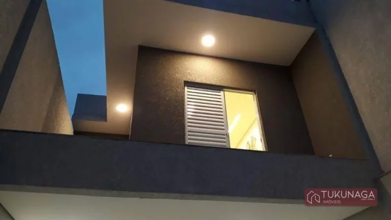 Imagem Sobrado com 4 dormitórios à venda por R$ 590.000,00 - Lavras - Guarulhos/SP