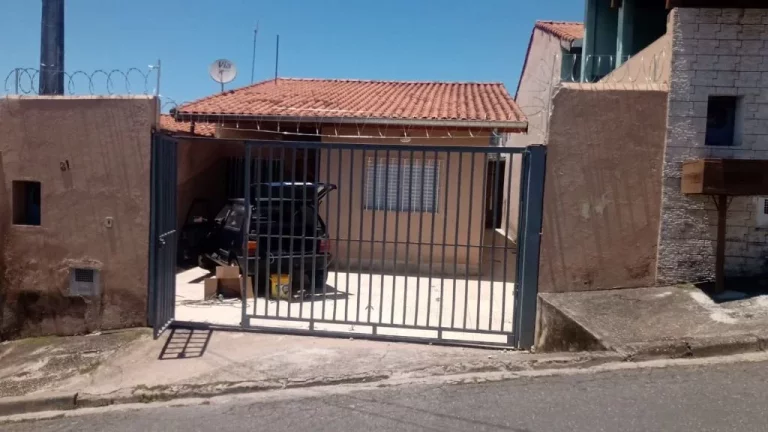 Imagem Casa com 3 dormitórios à venda, 94 m² por R$ 400.000,00 - Vila Brasileira - Mogi das Cruzes/SP