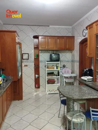 Imagem Espetacular casa à venda em Ribeirão Preto-SP, Ribeirânia: 4 quartos, 2 suítes, 3 salas, 6 banheiros, 6 vagas, 495,85m²!
