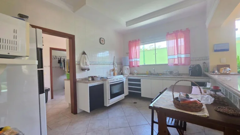 Imagem Casa No Balneário Oasis em Peruibe