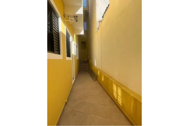 Imagem Casas em Frente Cemitério Lapa