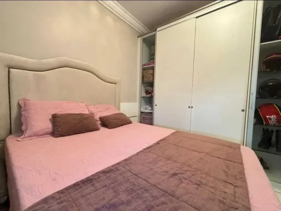 Imagem Cobertura duplex mobiliada e decorada vista mar com 4 suítes e 1 vaga em Meia Praia Itapema