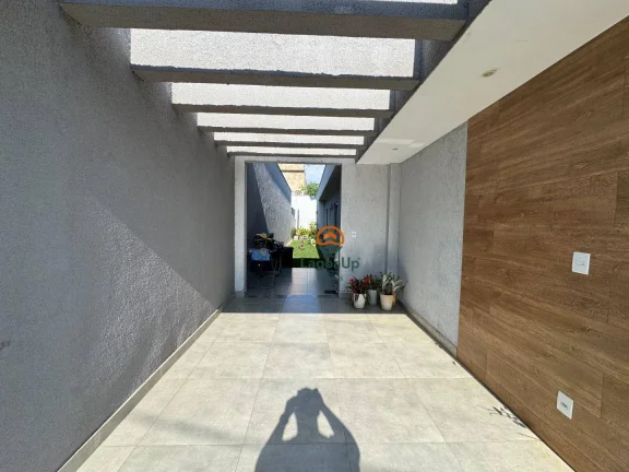 Imagem Casa com 3 dormitórios à venda, 88 m² por R$ 760.000 - Visão - Lagoa Santa/MG