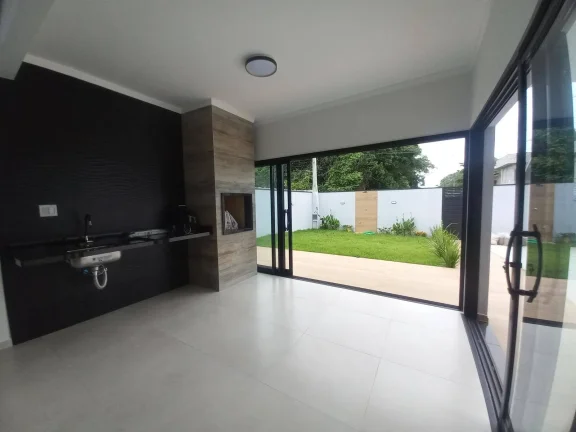 Imagem Casa com fino acabamento no Residencial São Luís em Peruíbe!!!