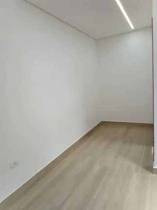 Imagem Excelente cobertura à venda com elevador!!