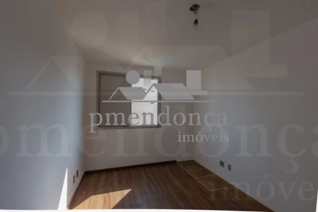 Imagem Apartamento em Pinheiros com 92m², 3 quartos (1sui­te) e 2 vagas fixas.