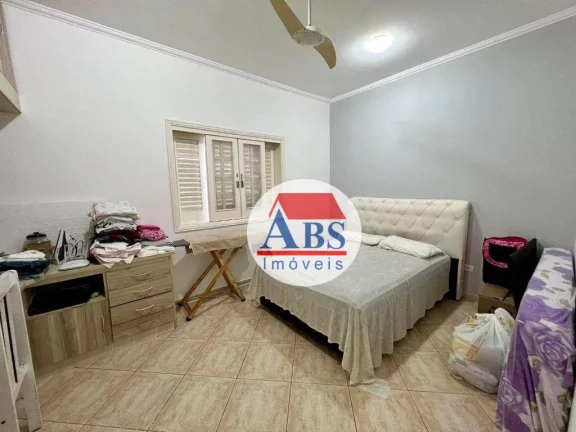 Imagem Casa Isolada com 3 Dormitórios à 200m da Praia, 188 m² por R$ 850.000 - Balneário Flórida - Praia Grande/SP