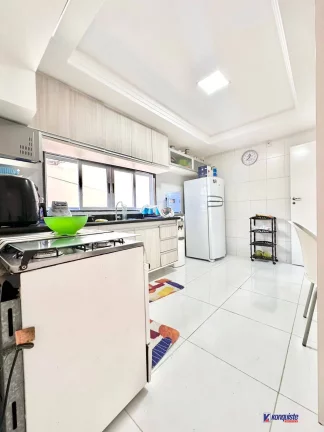 Imagem VENDO CASA DE 4 DORMITORIOS NO CONDOMÍNIO RESIDENCIAL VILA Di NAPOLLI