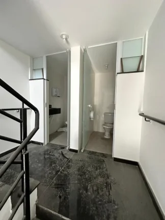 Imagem Galpão para Venda por R$3.200.000,00 e Aluguel á R$15.000,00/Mês com 440m², 1 sala, 3 banheiros e 3 vagas - Pq boturussu, São paulo / SP - Cód. 13696