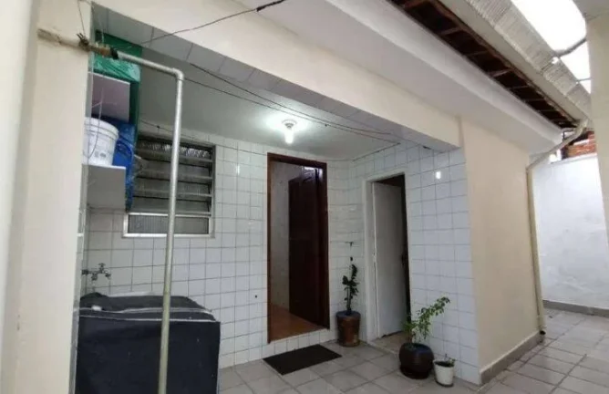 Imagem Casa com Edicula para locação
