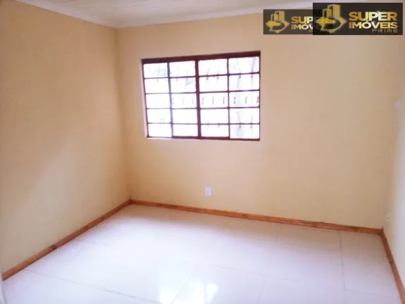 Imagem Casa Padrão para Venda em Fragata Pelotas-RS