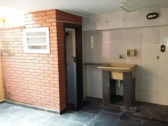 Imagem Sobrado Maravilhoso Rua Sem Saída 196 m² 2 Dormitórios 2 Vagas
