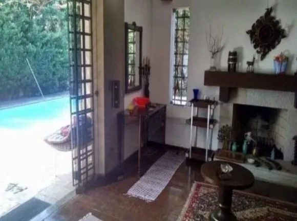 Imagem Casa Granja Viana - 430M², 3 Dorms, 3 Suítes, 4 Vagas, Piscina.